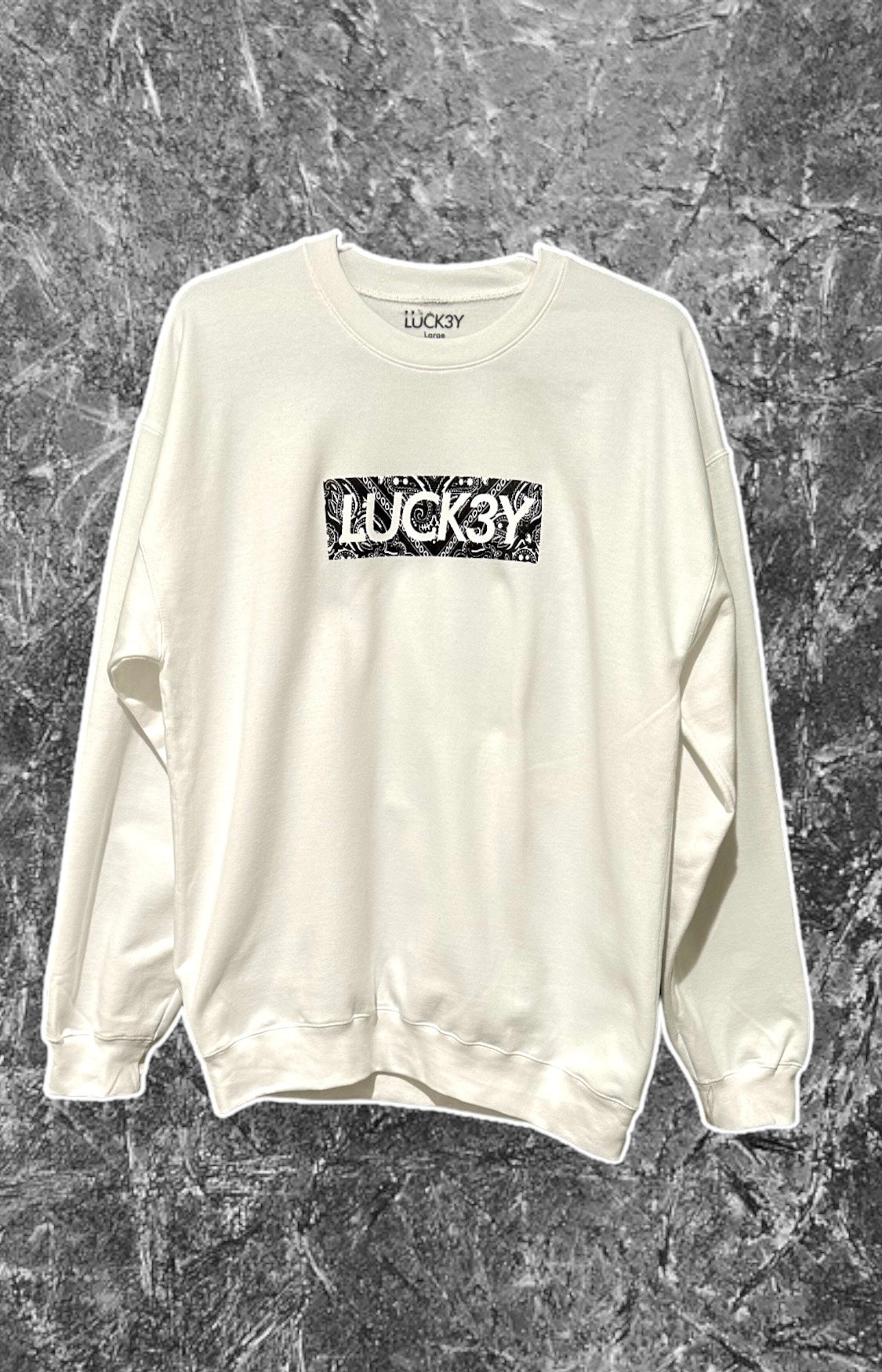 Long sleeve Luck3y crewneck